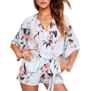 Effortlessly Chic Lulu’s Floral Romper — Boho Summer Staple!